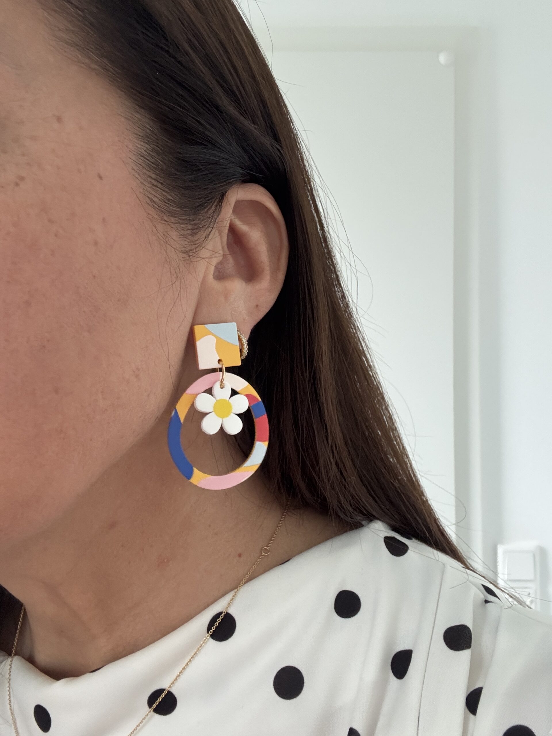 Daisy Statement Ohrringe Kreis bunt