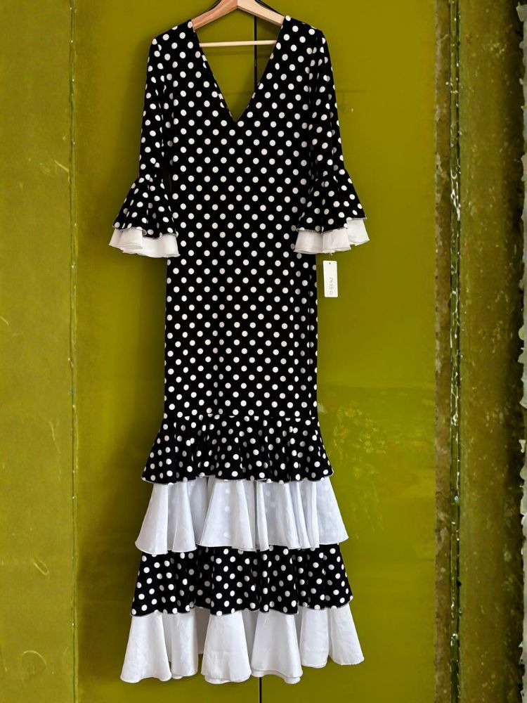 Flamencokleid Schwarz mit weißen Punkten